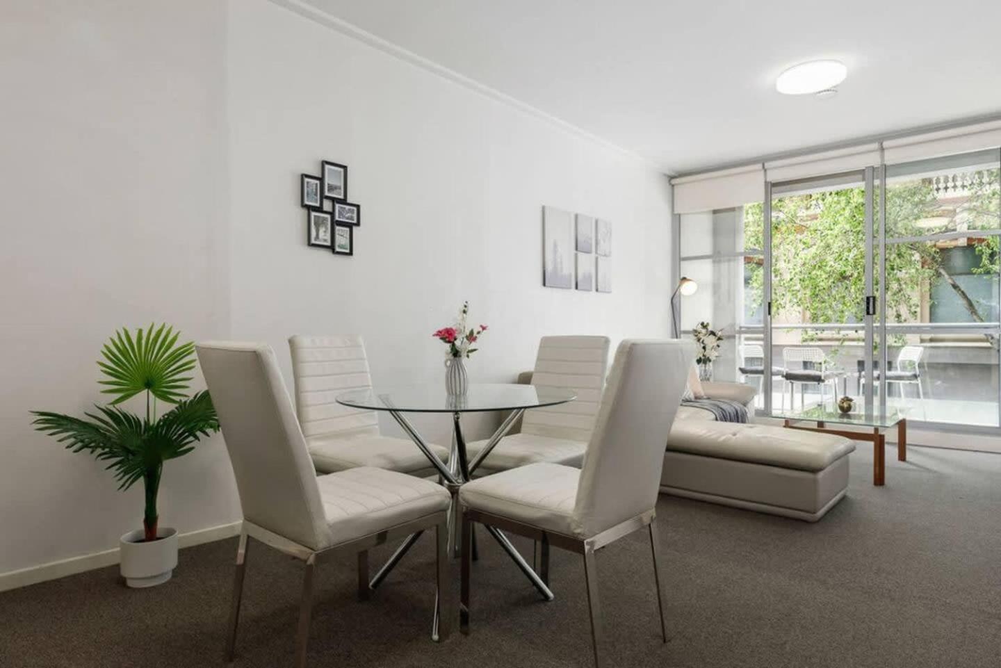 Apartment A Modern & Comfy Next To Darling Harbour